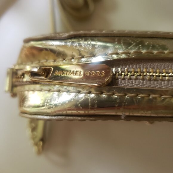Michael Kors Gold Metallic Crossbody Bag MK Signature Logo Gold Chain Strap - Picture 8 of 11